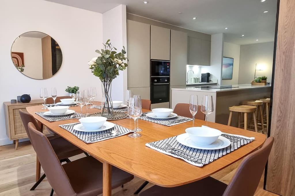 Stunning Luxury Townhouse In Centre Of แมนเชสเตอร์ ภายนอก รูปภาพ