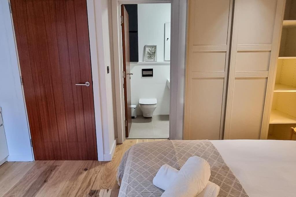 Stunning Luxury Townhouse In Centre Of แมนเชสเตอร์ ภายนอก รูปภาพ
