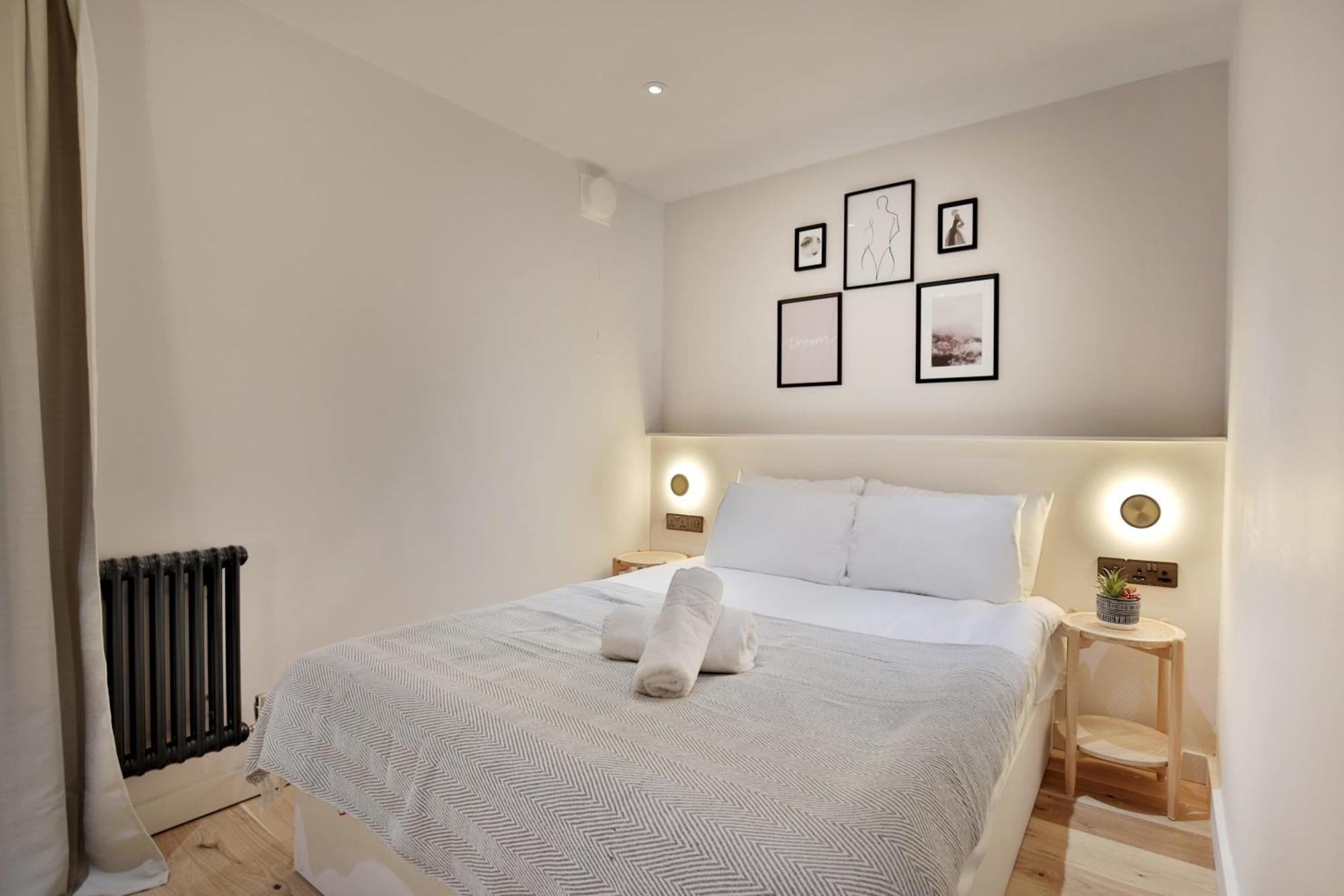 Stunning Luxury Townhouse In Centre Of แมนเชสเตอร์ ภายนอก รูปภาพ