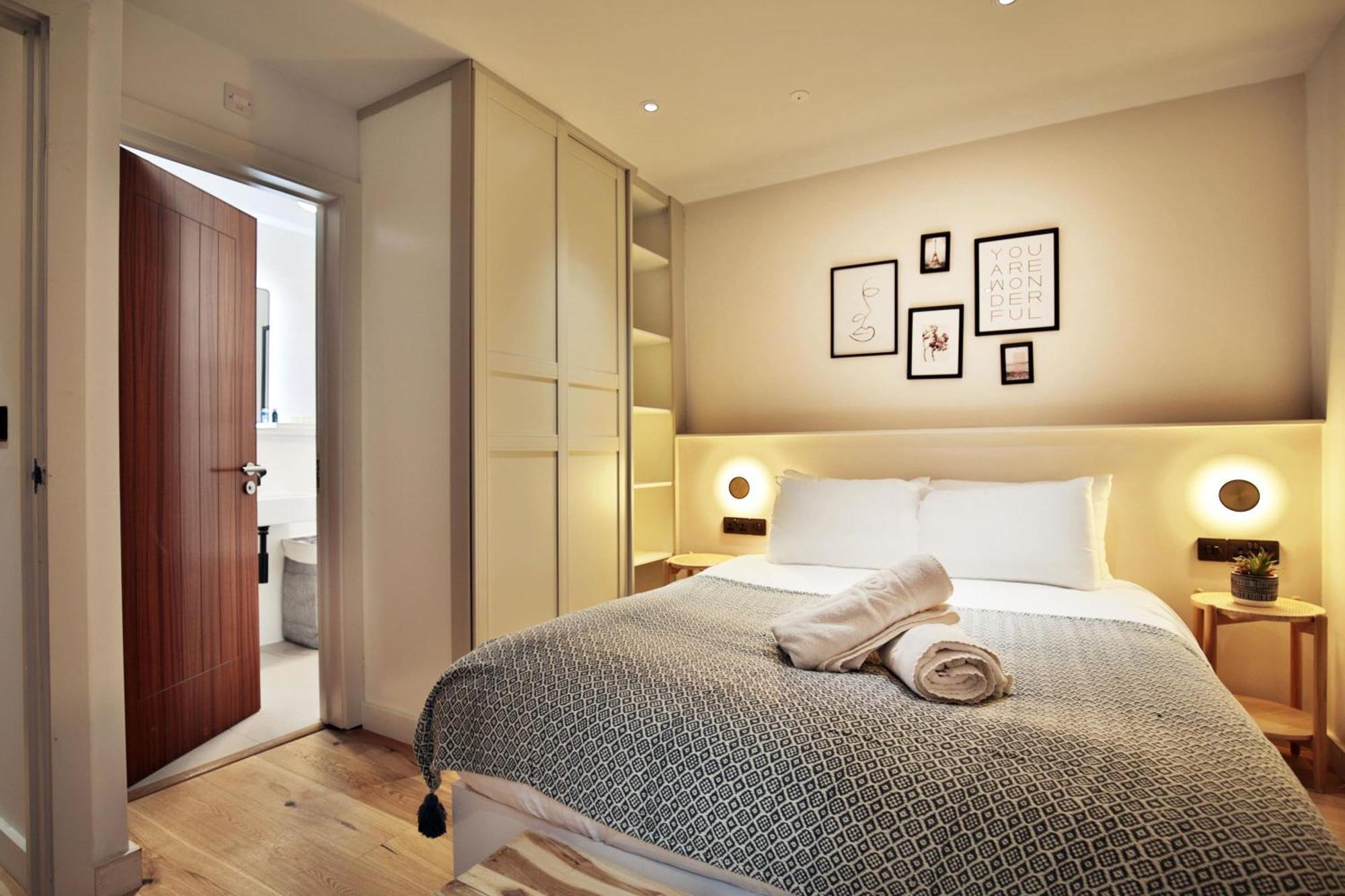 Stunning Luxury Townhouse In Centre Of แมนเชสเตอร์ ภายนอก รูปภาพ